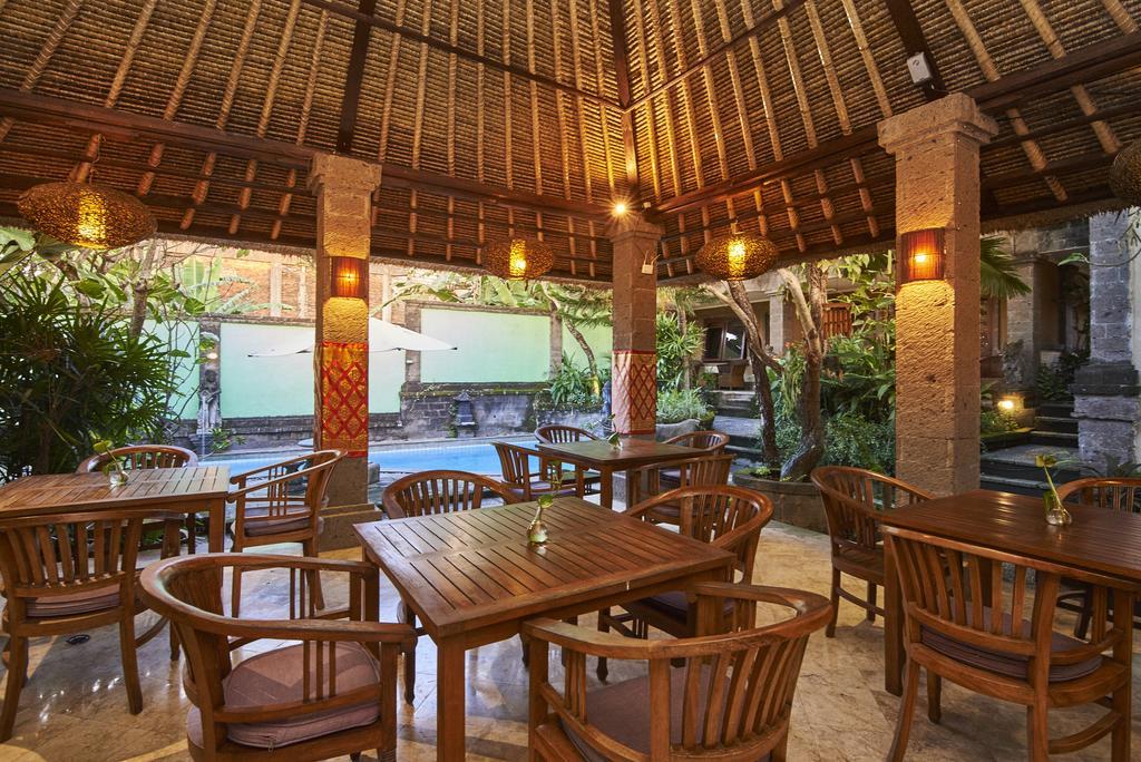 Ellies Hotel Nusa Dua  Exterior photo